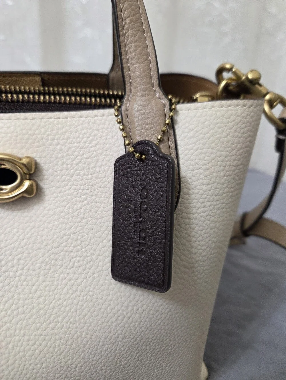Coach Cream and Tan Leather Crossbody Tote with Gold Hardware And  Worn Twice